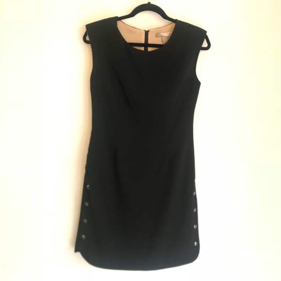 Love21 Dresses & Skirts - Classy Black Dress